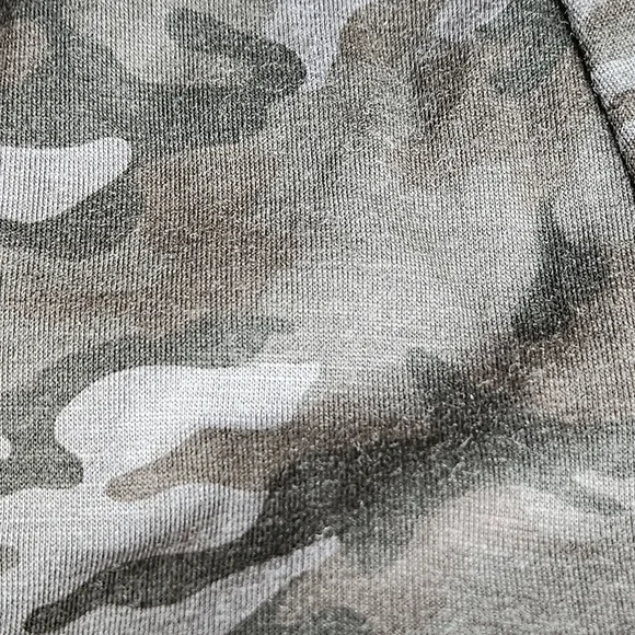 Women Camflouge Streetwear Skirt Size Large - Picture 5 of 10